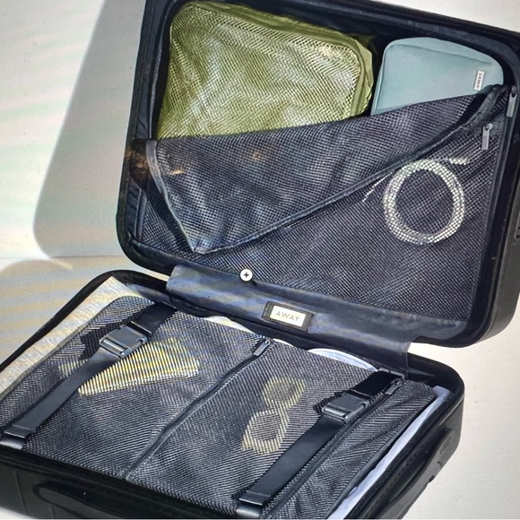 Away Black Carry On Travel Bag - Picture 7 of 8